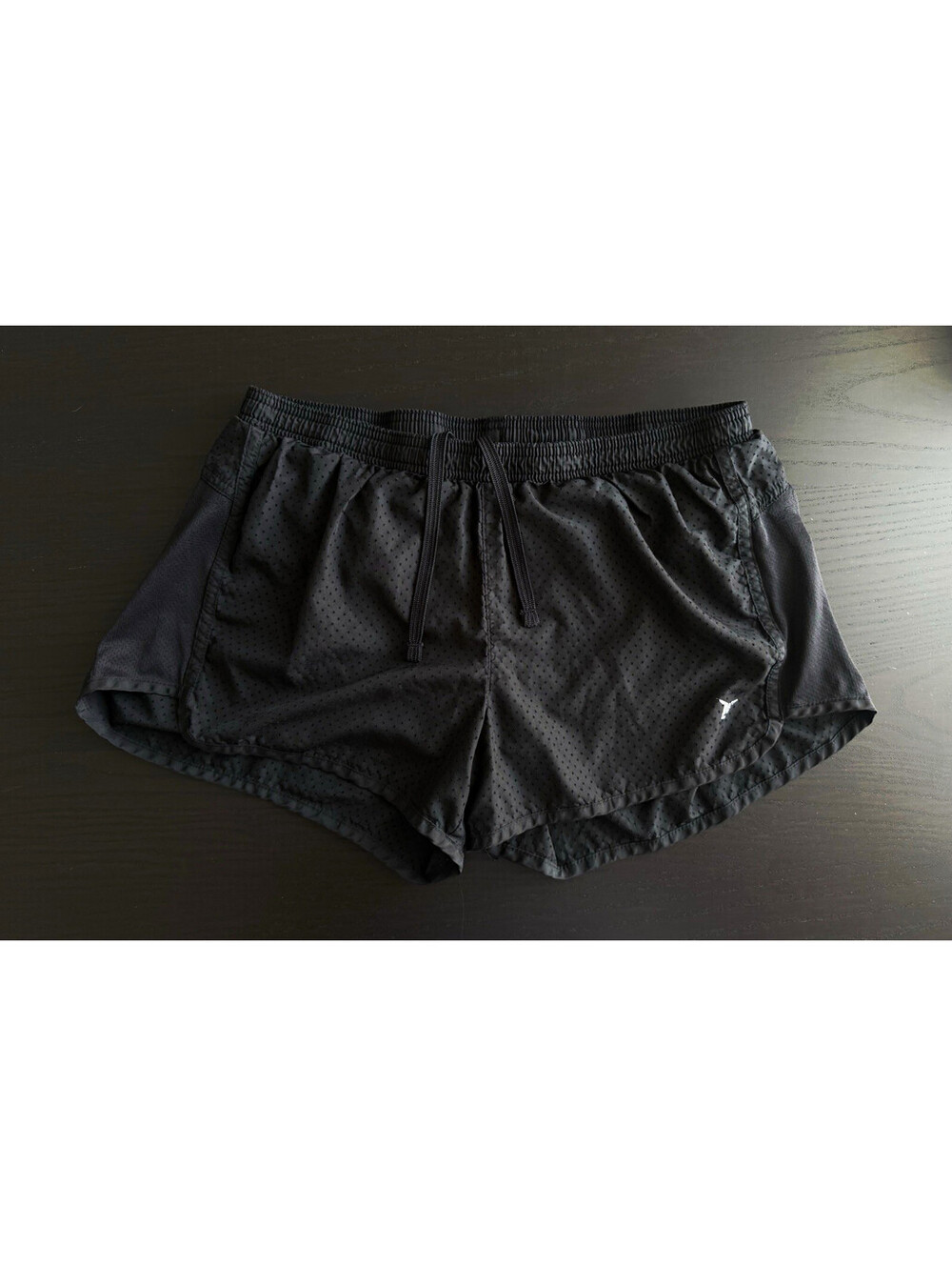 Old Navy Active Womens Athletic Running Shorts Black Mesh Dot Medium 3" Inseam